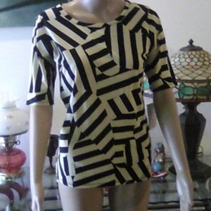 Lularoe short sleeve blouse